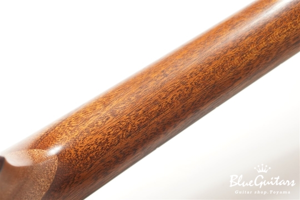 Model OM. TZARIAN  " Hiroshi Hirakawa | da h "